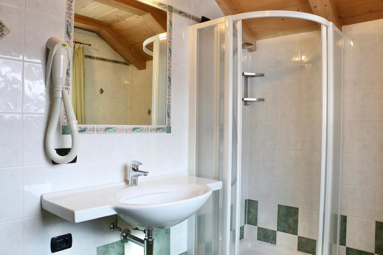 Casa Peri Apartment Livigno Bagian luar foto