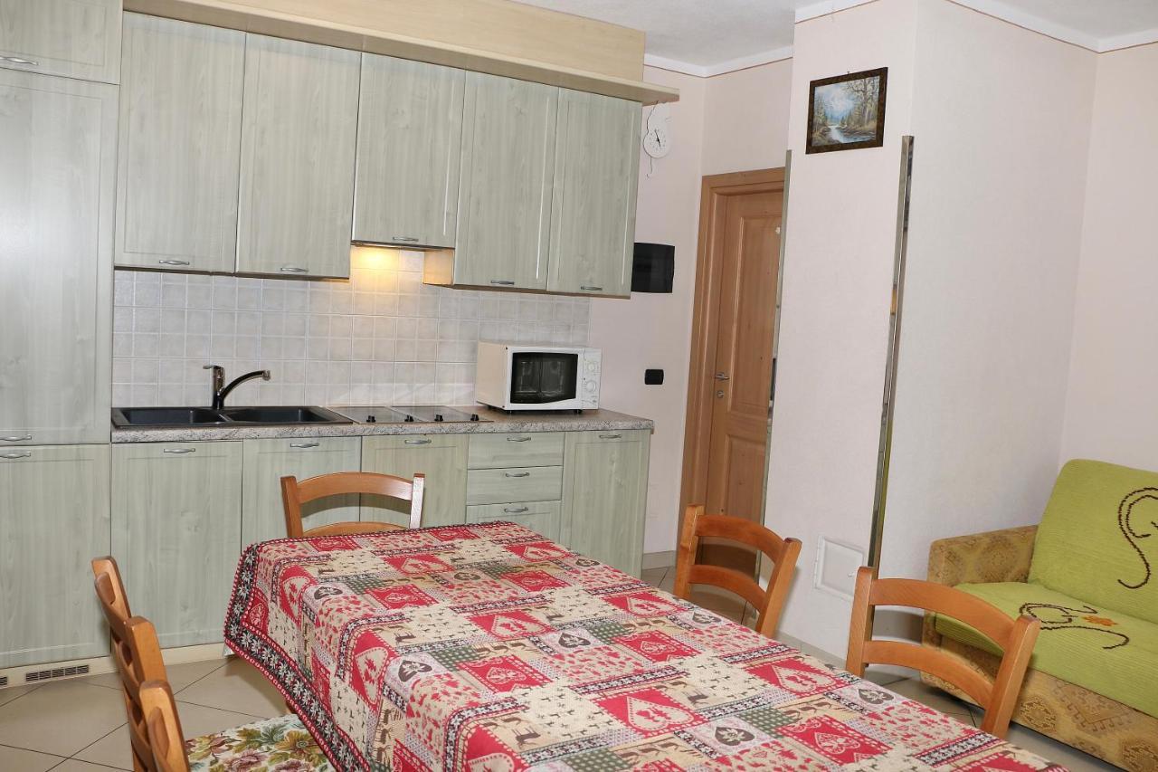 Casa Peri Apartment Livigno Bagian luar foto
