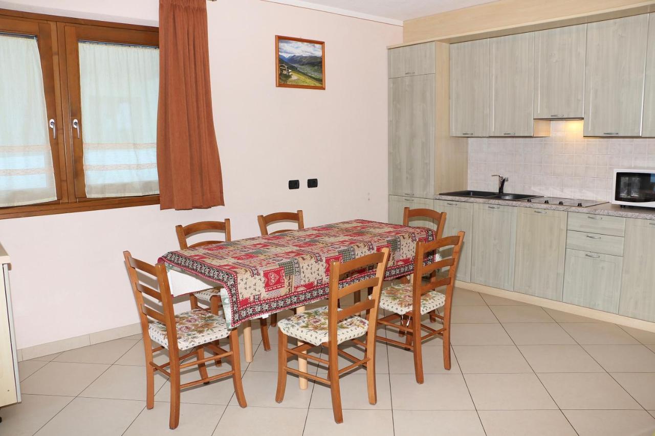 Casa Peri Apartment Livigno Bagian luar foto