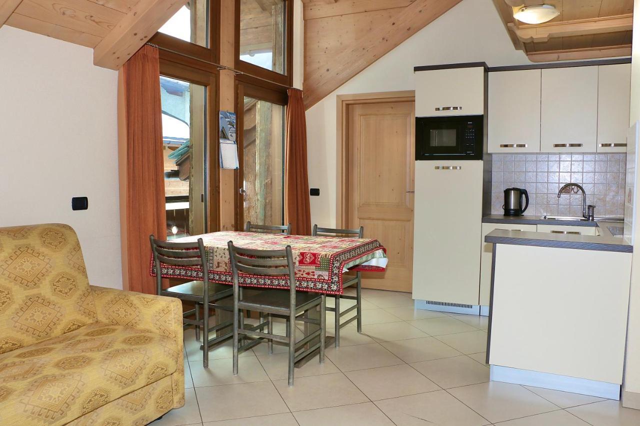 Casa Peri Apartment Livigno Bagian luar foto