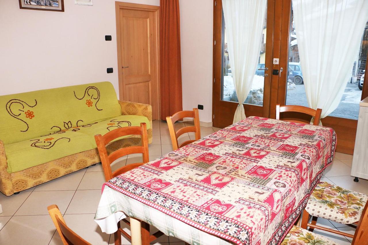 Casa Peri Apartment Livigno Bagian luar foto