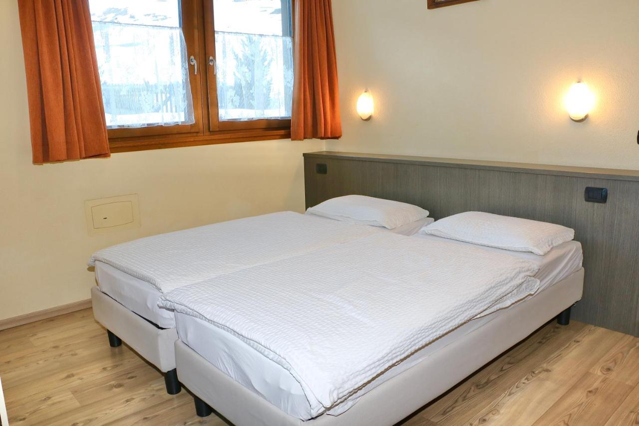 Casa Peri Apartment Livigno Bagian luar foto