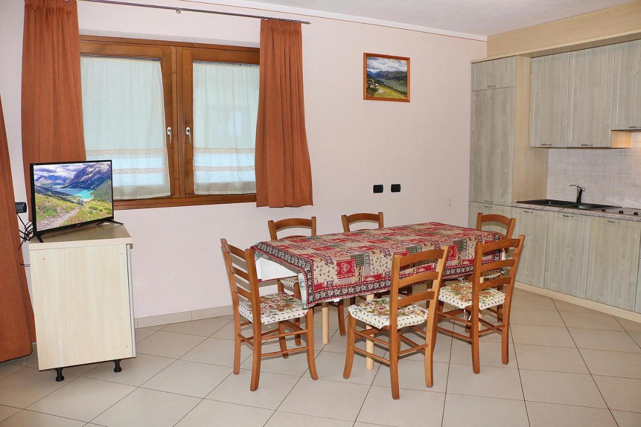 Casa Peri Apartment Livigno Bagian luar foto